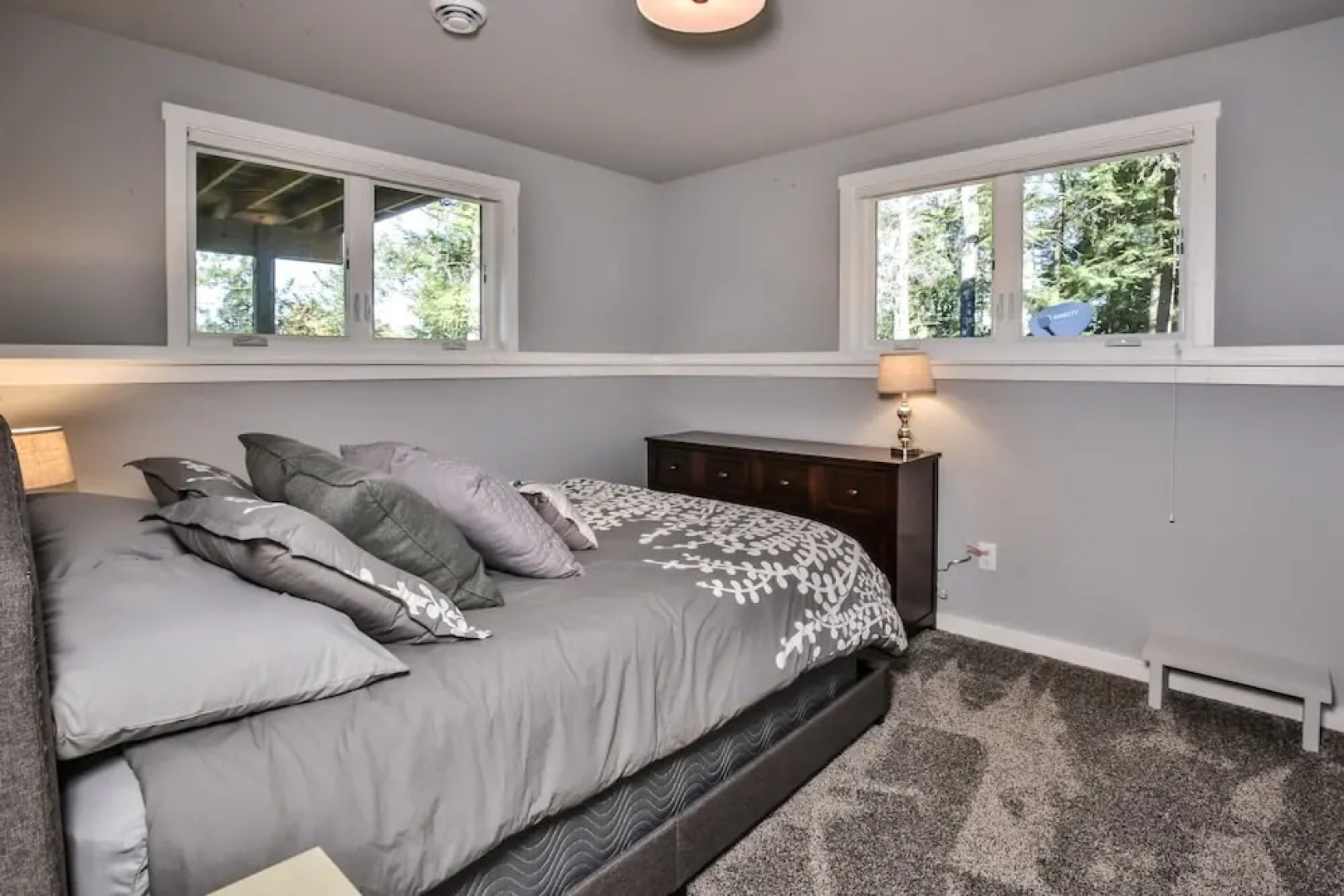 Rosie's Retreat - 4 Br Home