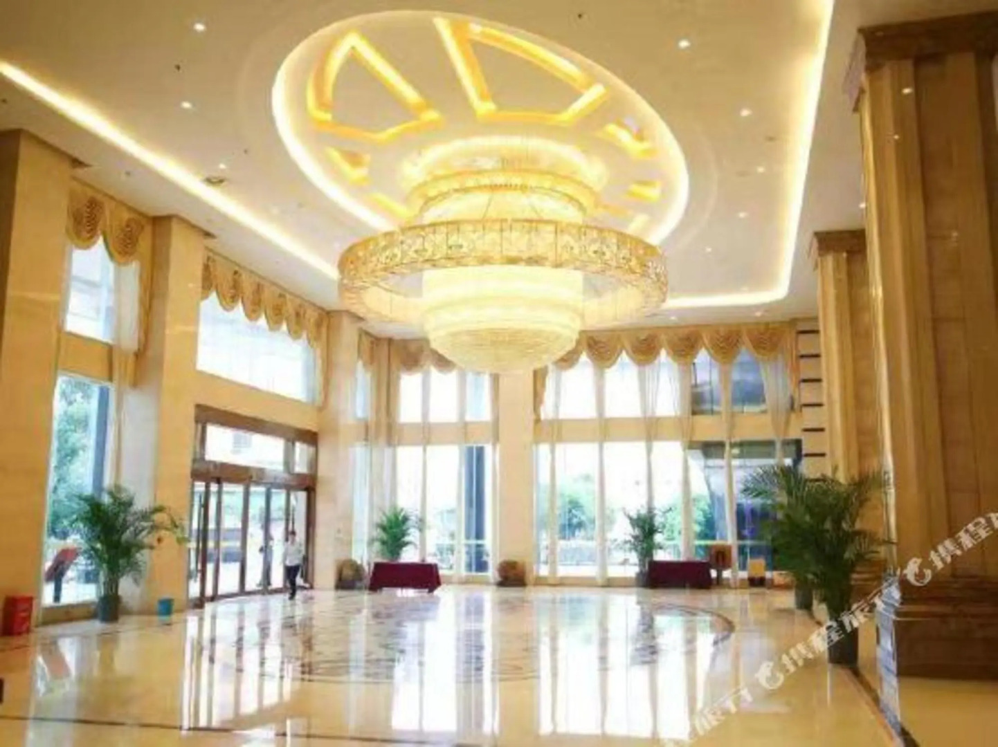 Yuanjiang International Hotel