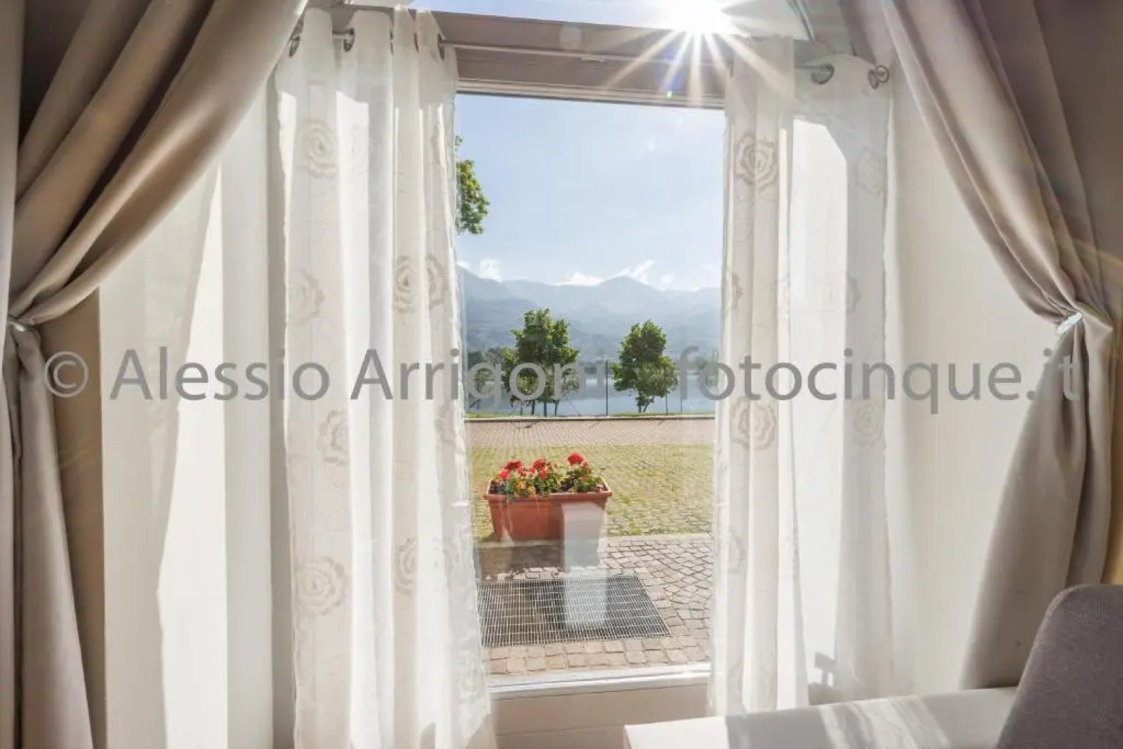 Bluelake Inn - Ostello