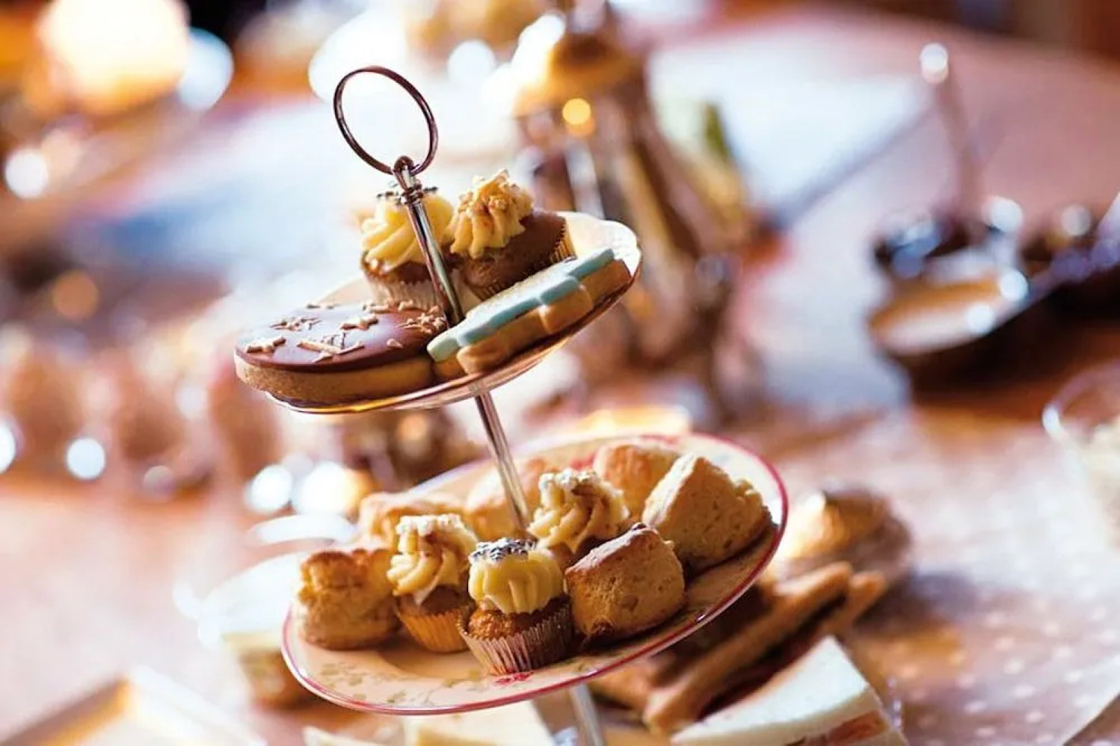 BLUME. - Baden Hotel & Restaurant