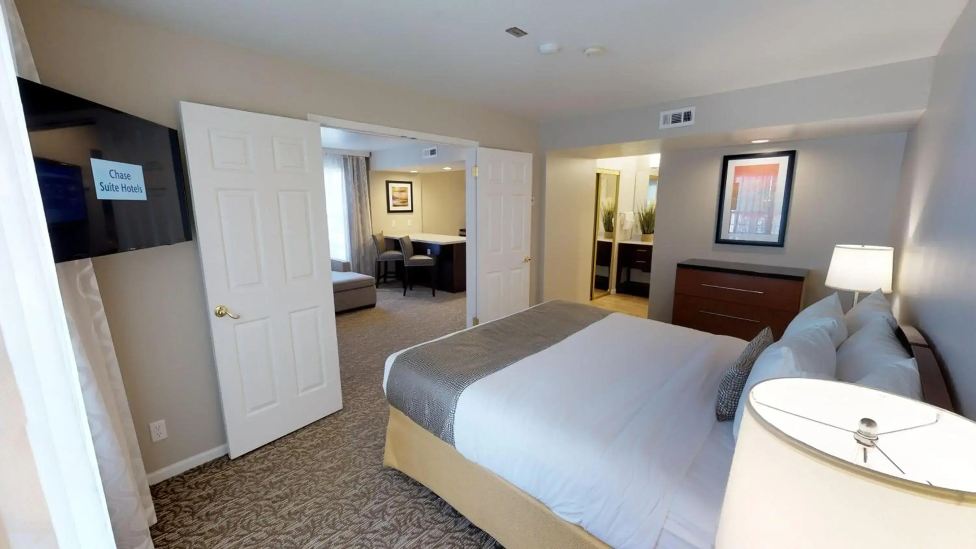 Chase Suite Hotel Newark-Fremont