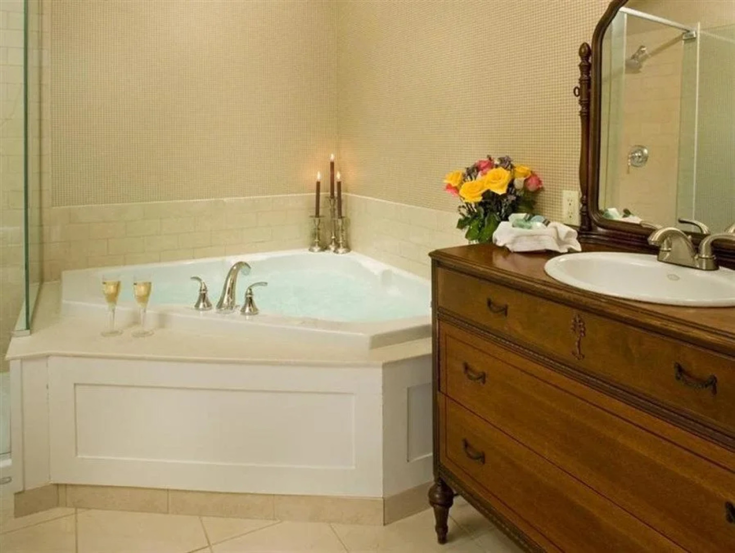 Lake Opechee Inn and Spa