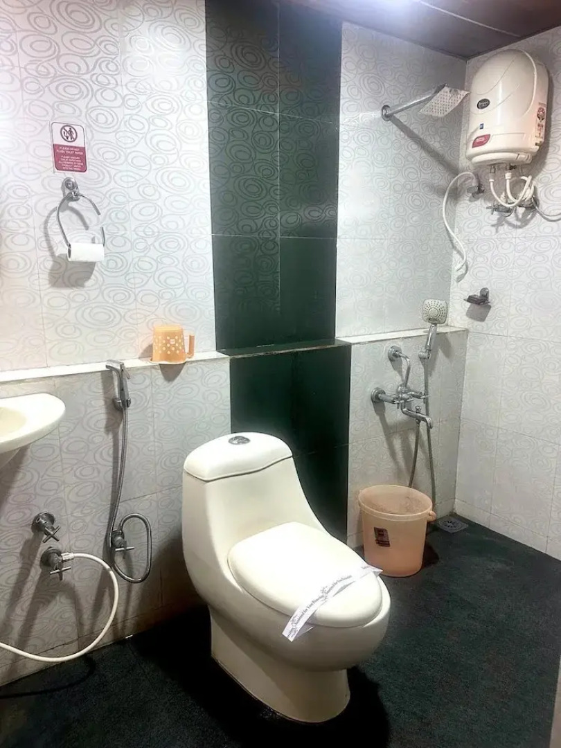 Pugmarks Jungle Resort