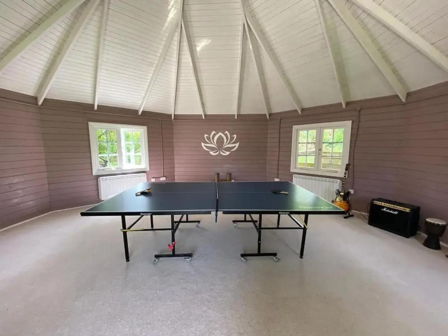 Family Home With Large Garden and Pool Near Totnes