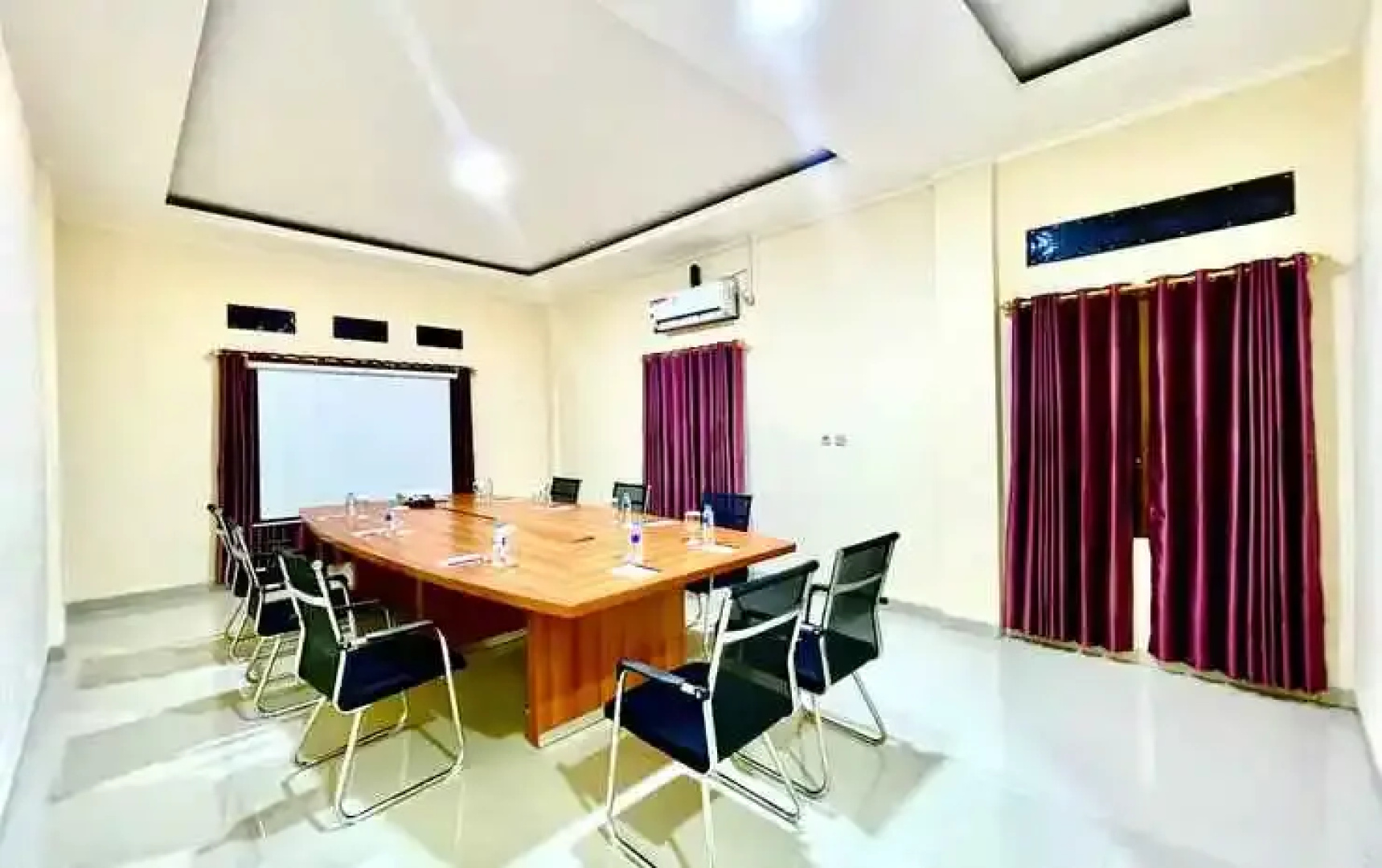 Elohim Budget Hotel Sentani Papua