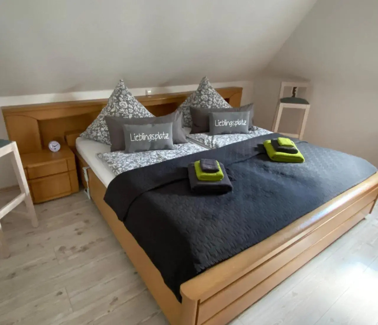 5-Sterne Ferienwohnung-Treeneblick