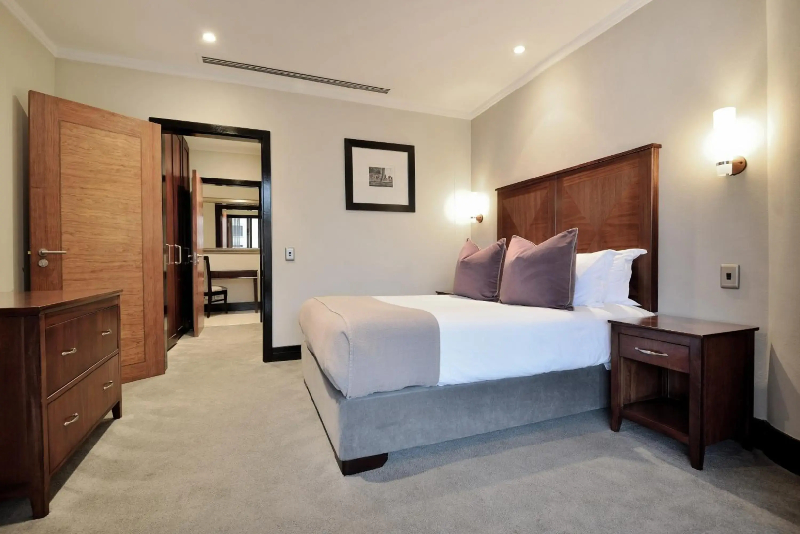 Raphael Penthouse Suites