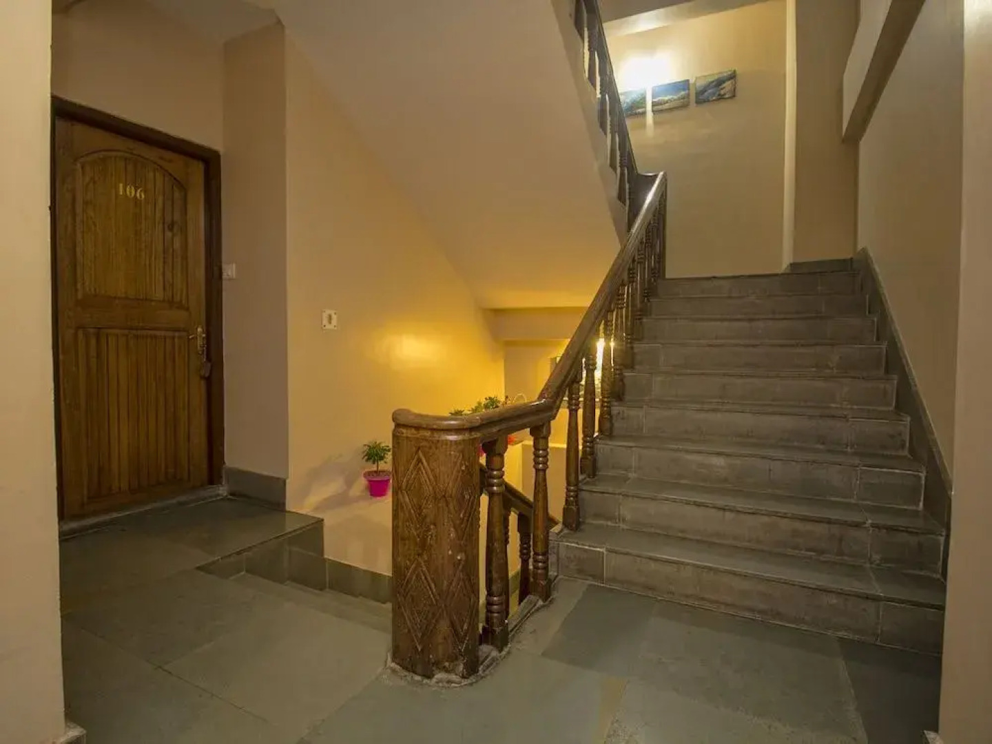 OYO 22667 Mansarovar