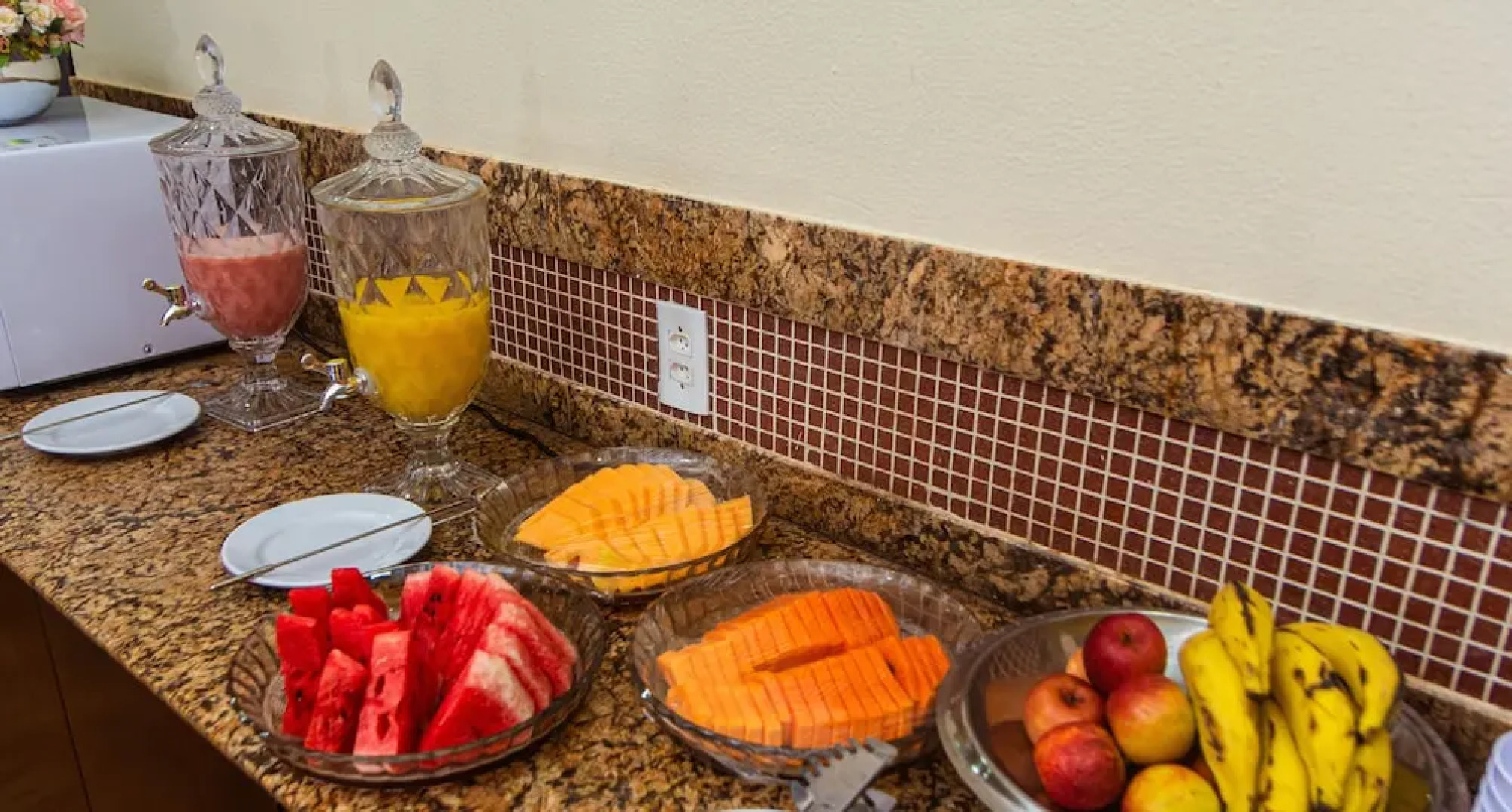 Kalamari Beach Hotel