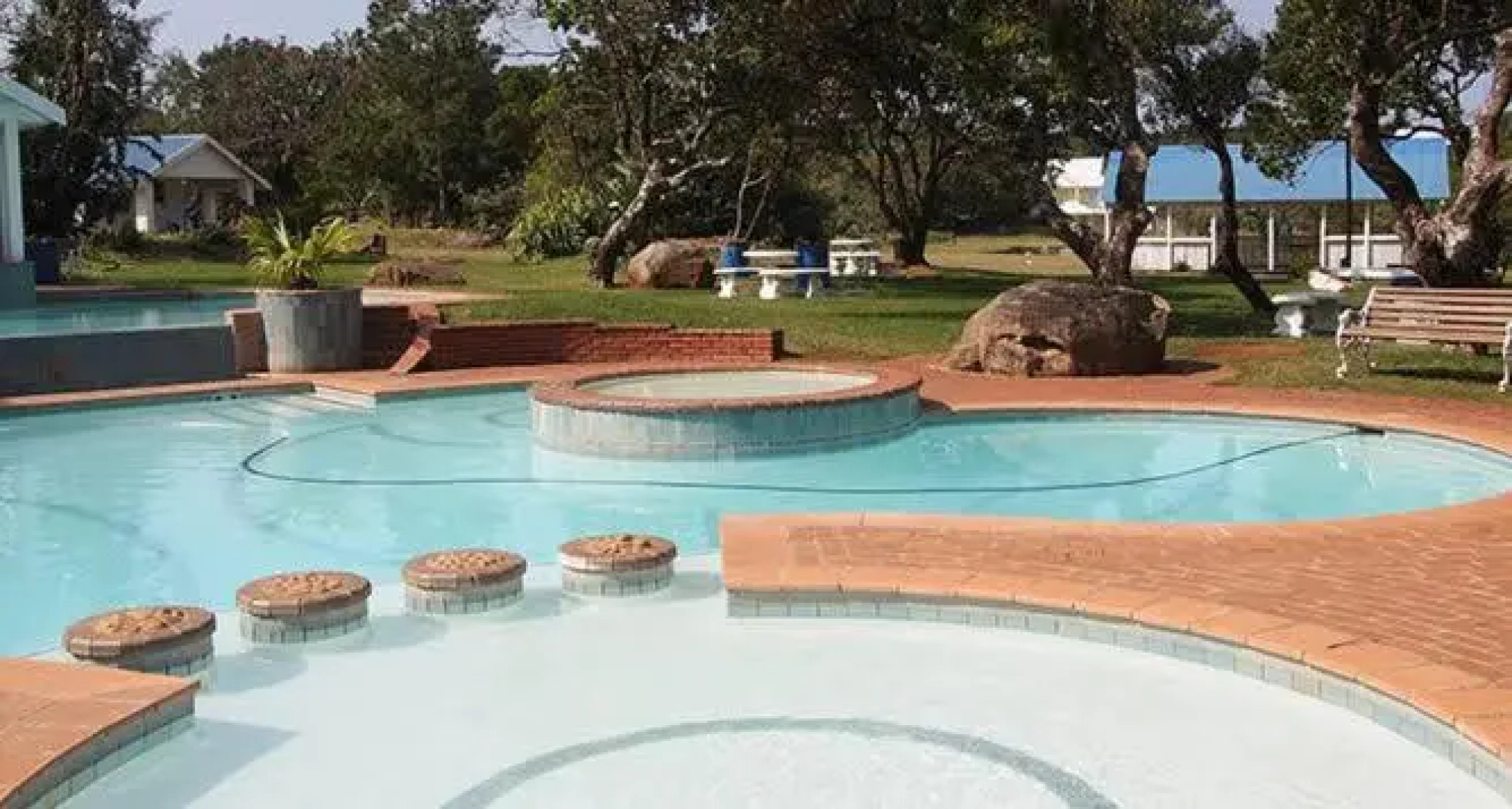 Caribbeans Estates 76/34