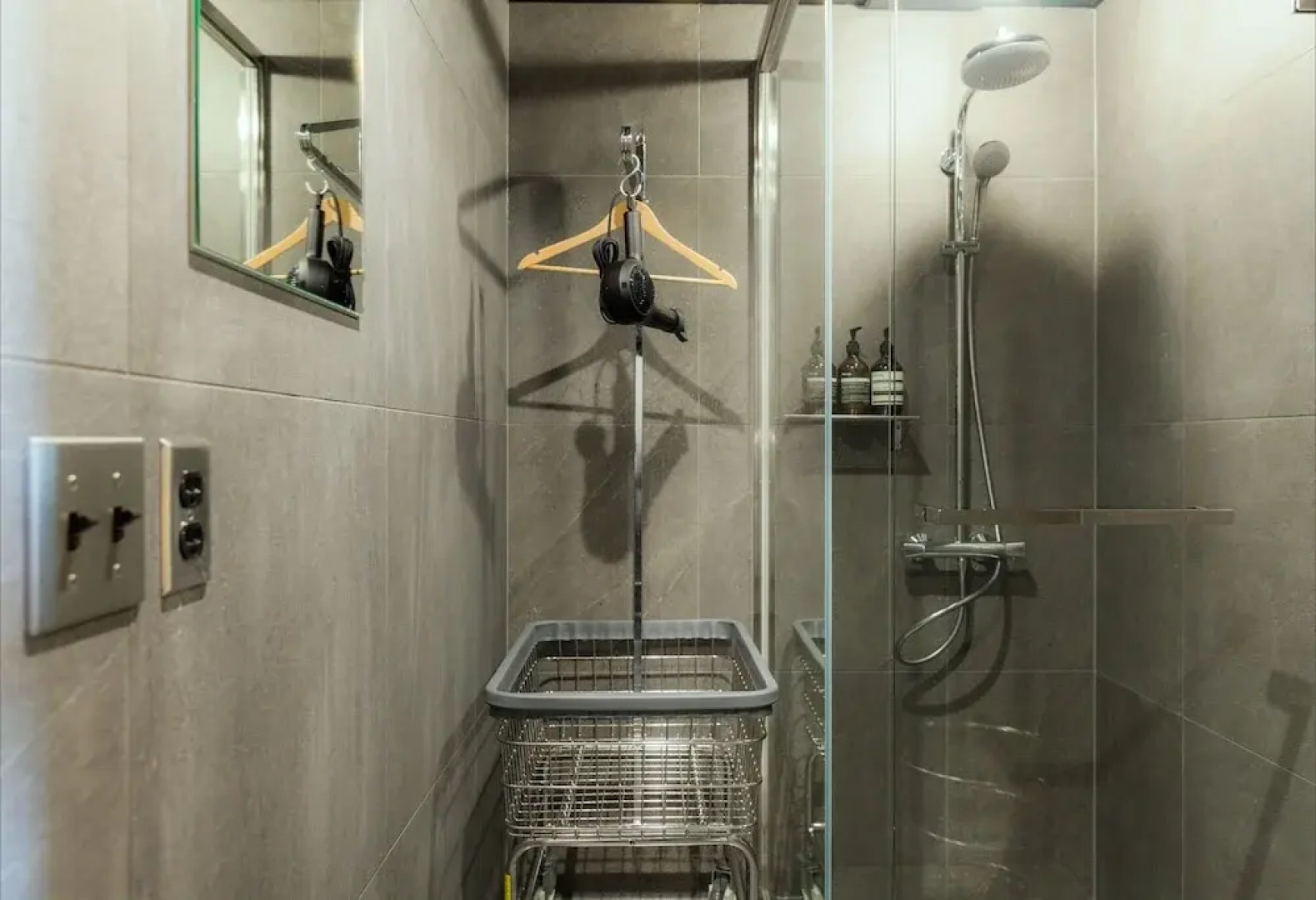 Area Inn Fushimicho Fukuyama Castle Side 2-8 - Hostel