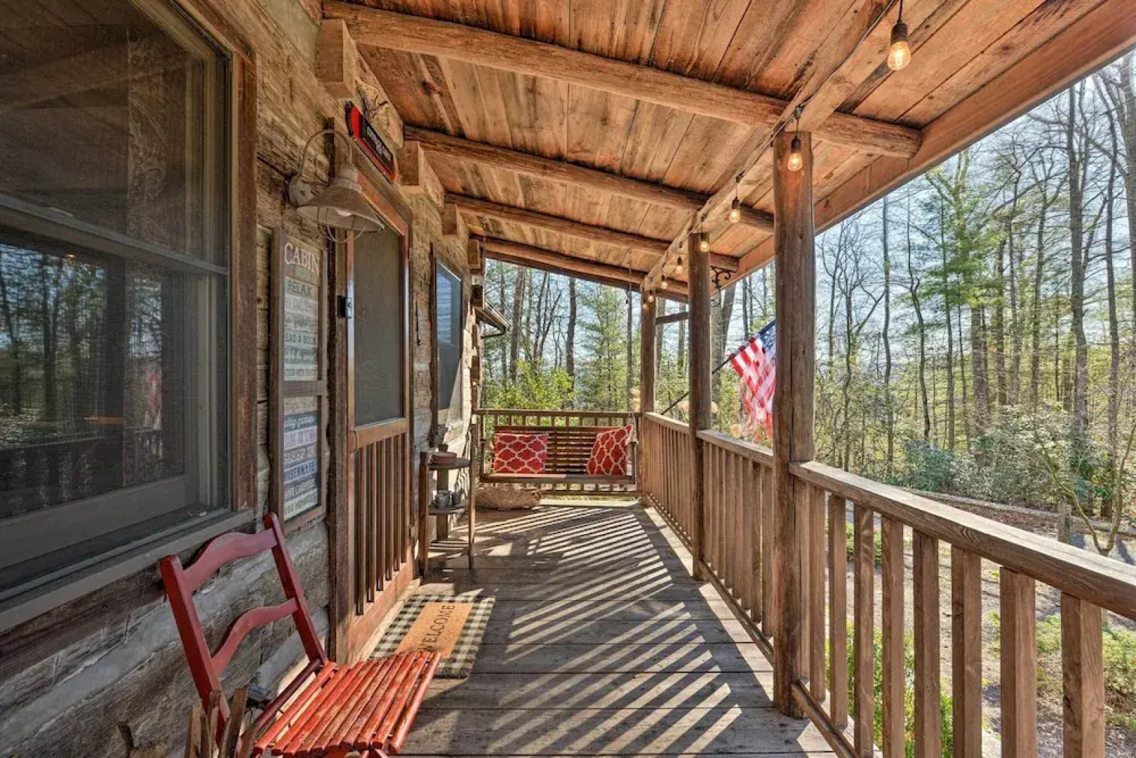 Cabin Near Boone w/ Hot Tub & Mountain Views