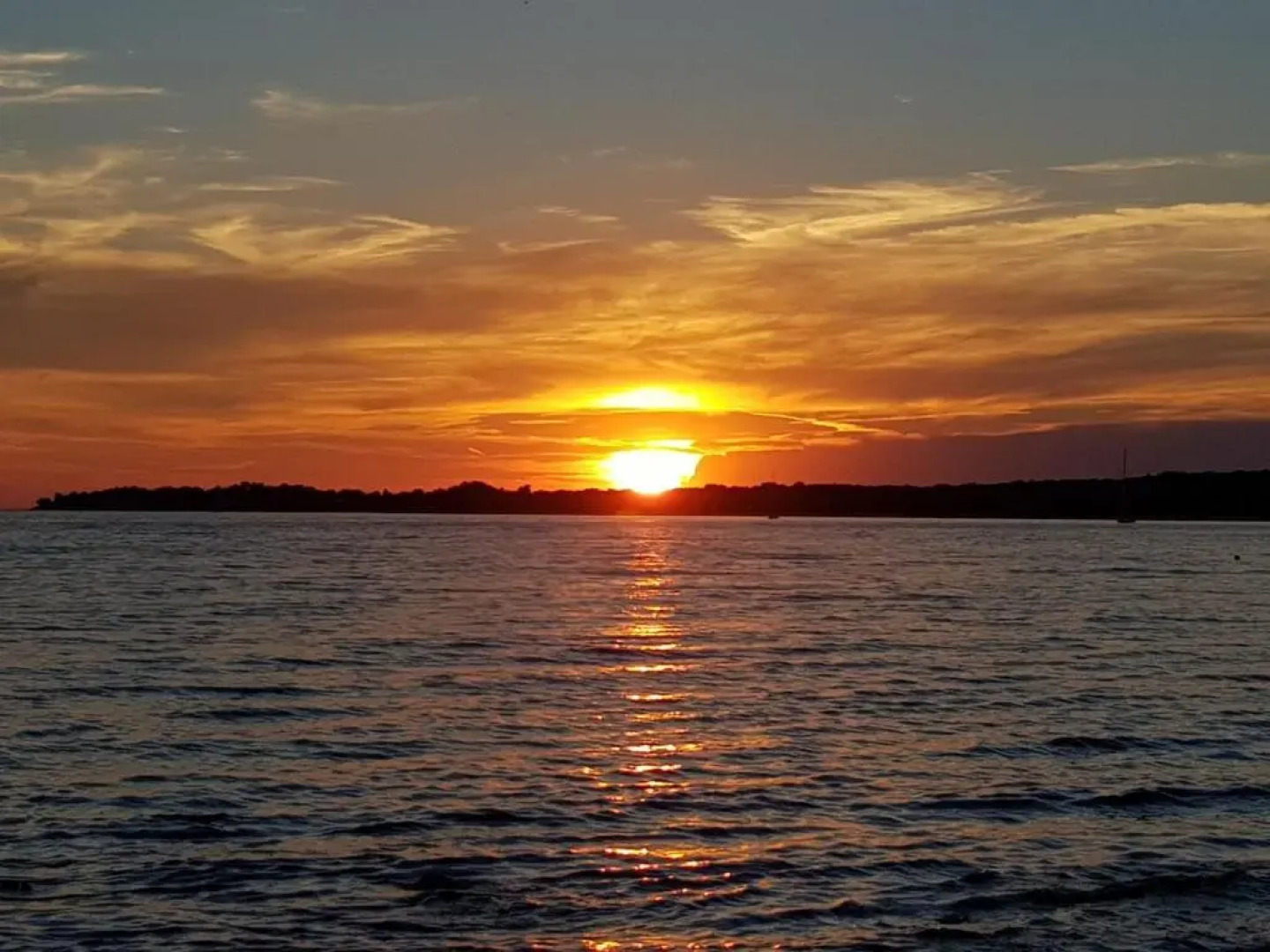 ECO house 30m from the sea in a peaceful bay, Villa Enjoy