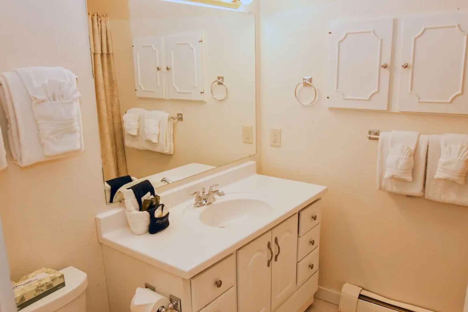 Fawn Valley Inn: 228