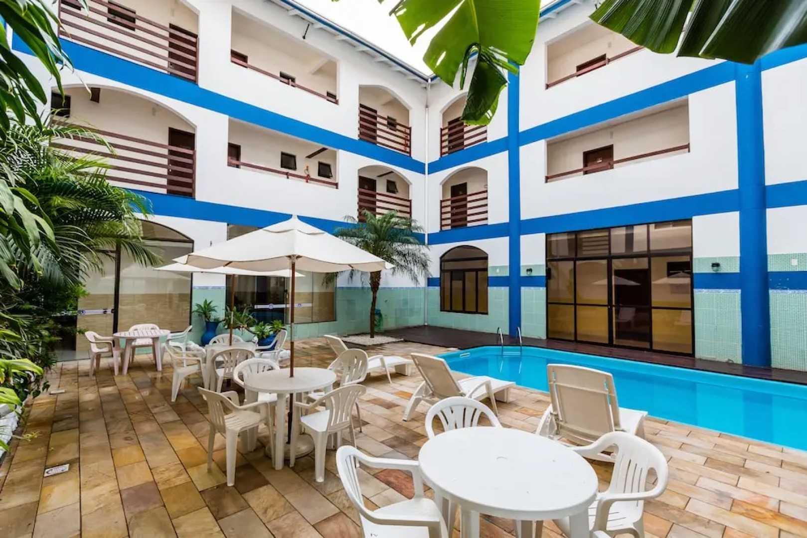 Bombinhas Palace Hotel