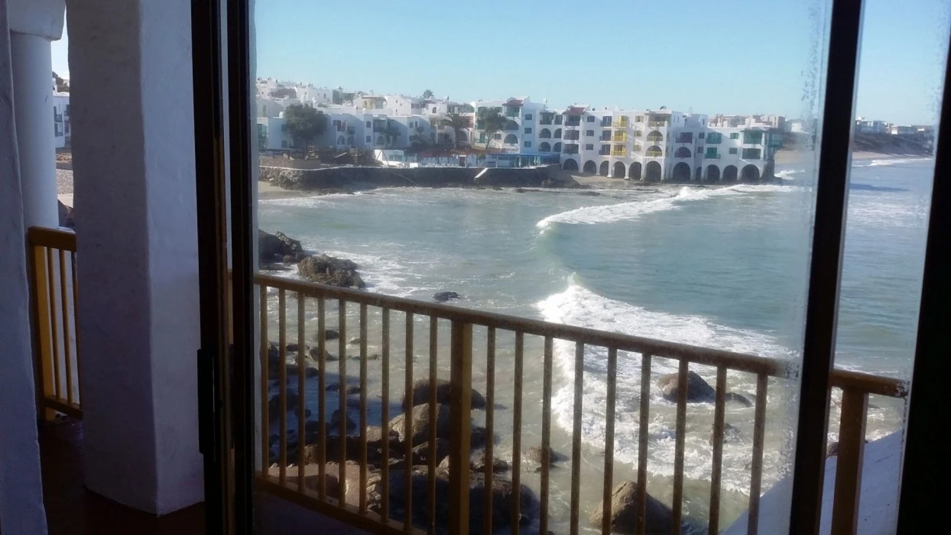 8 Thera 29 Self catering