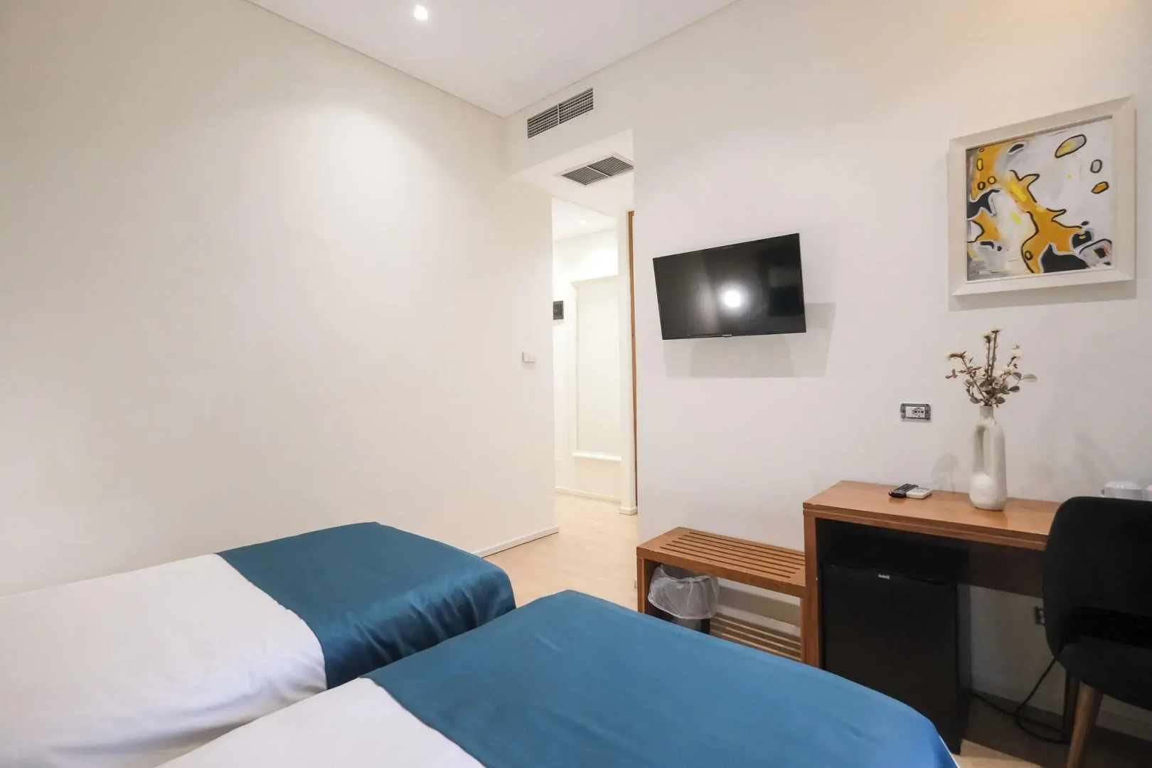 Golden City Hotel, Tirana