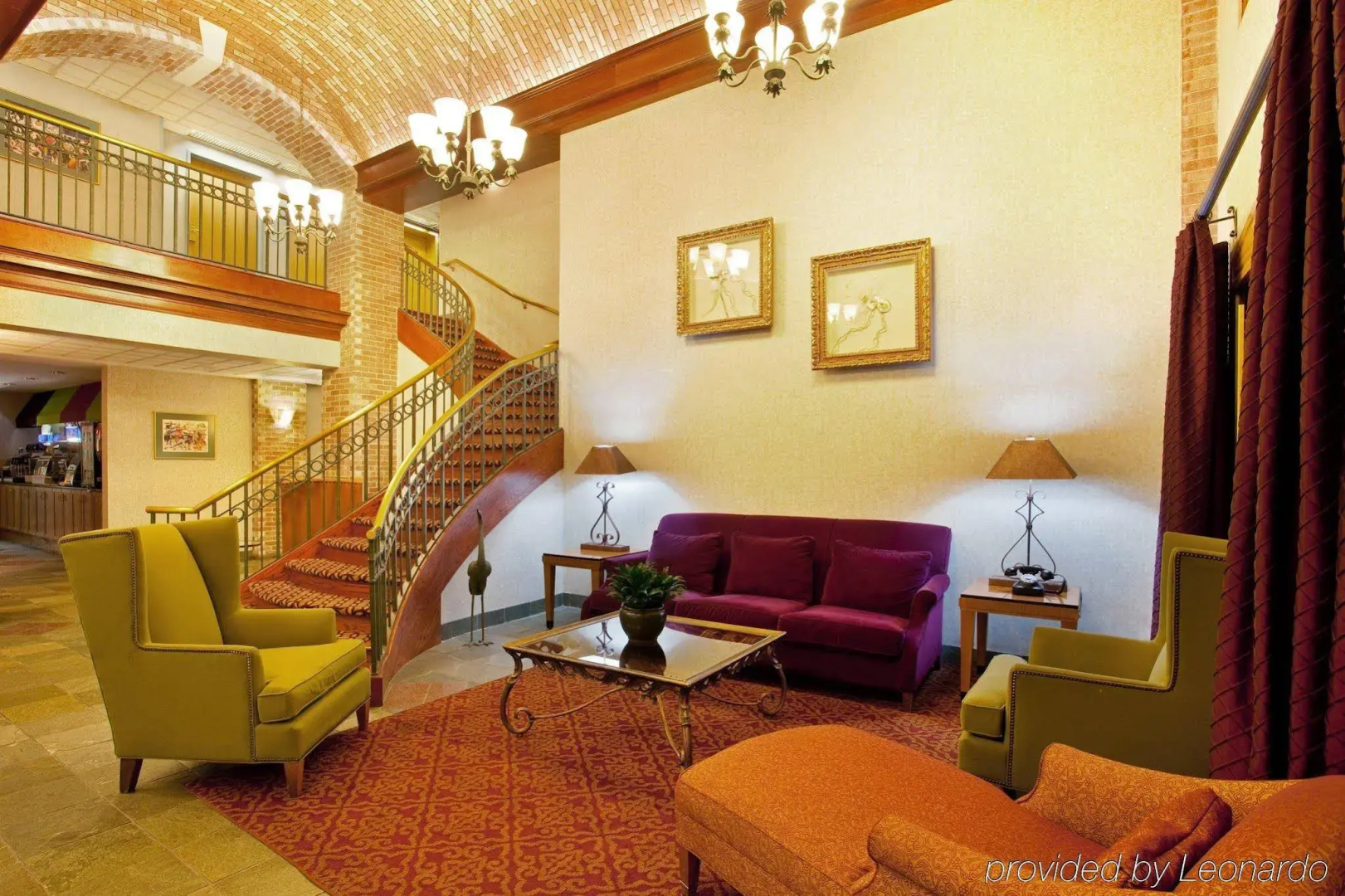Holiday Inn Express Hotel & Suites Chicago-Midway Airport by IHG