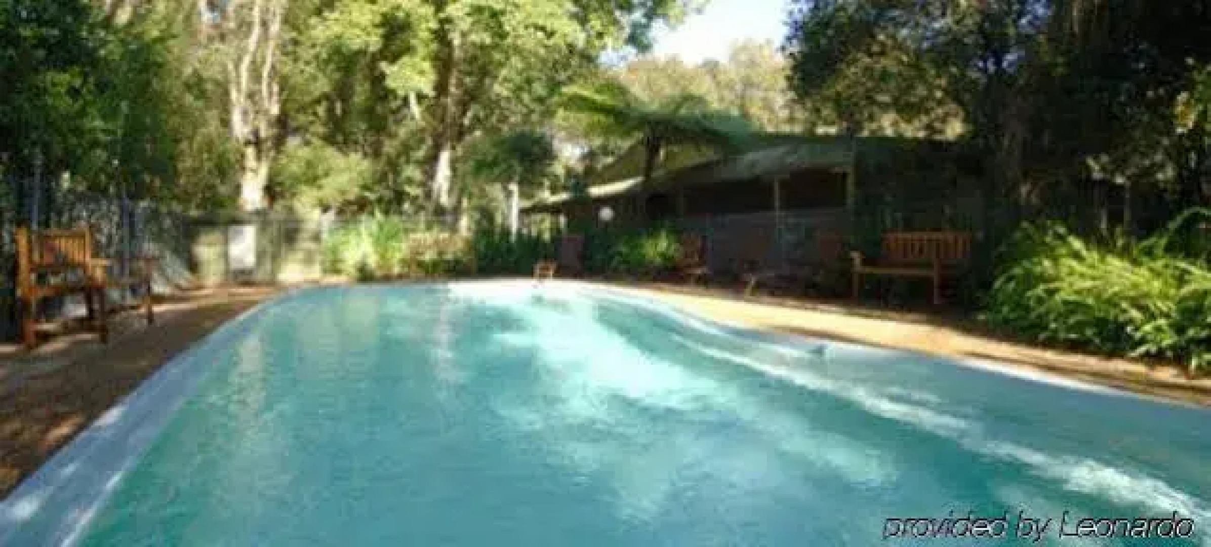 Tea Gardens Motel