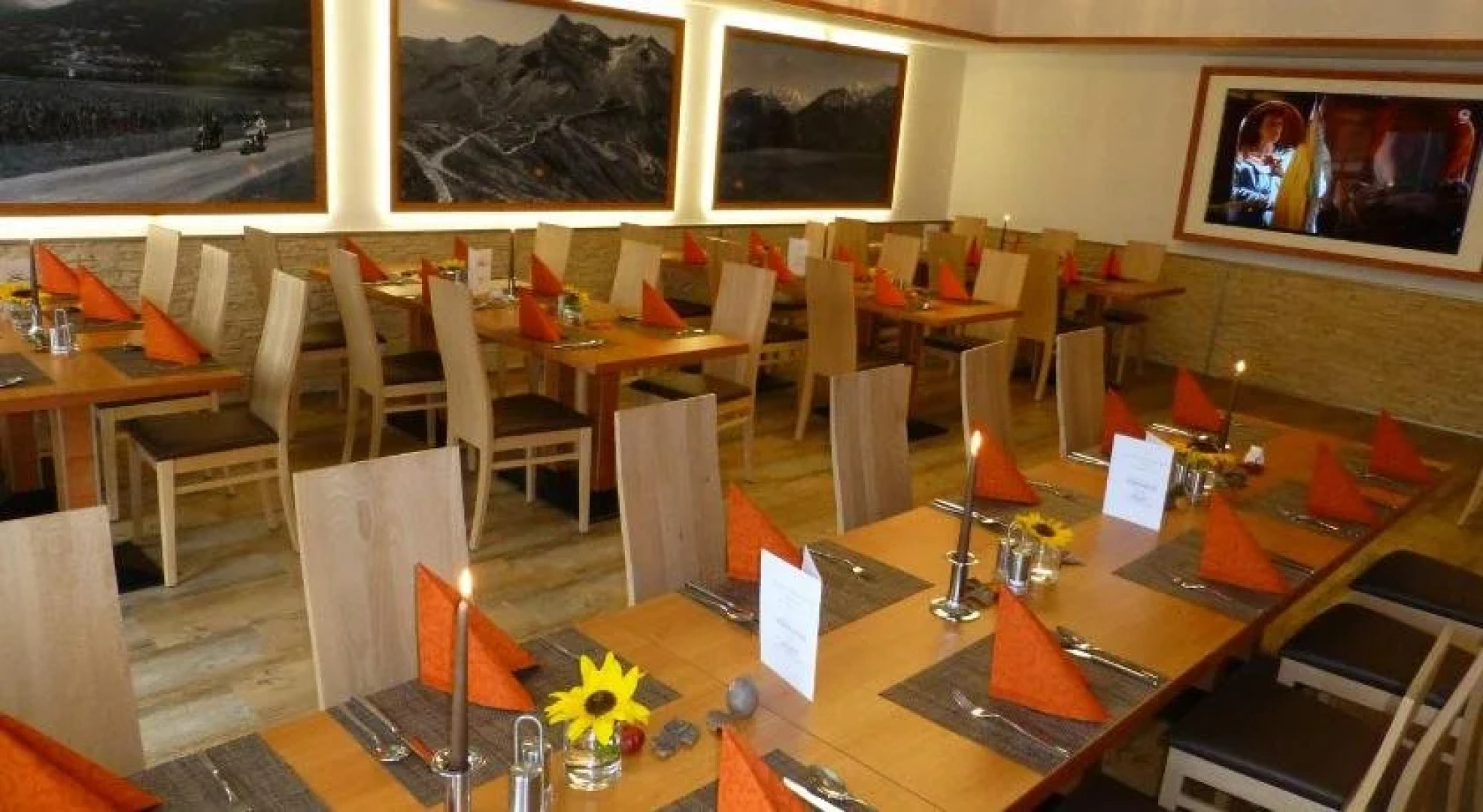 Gasthof Pension - Café Konditorei Hassler