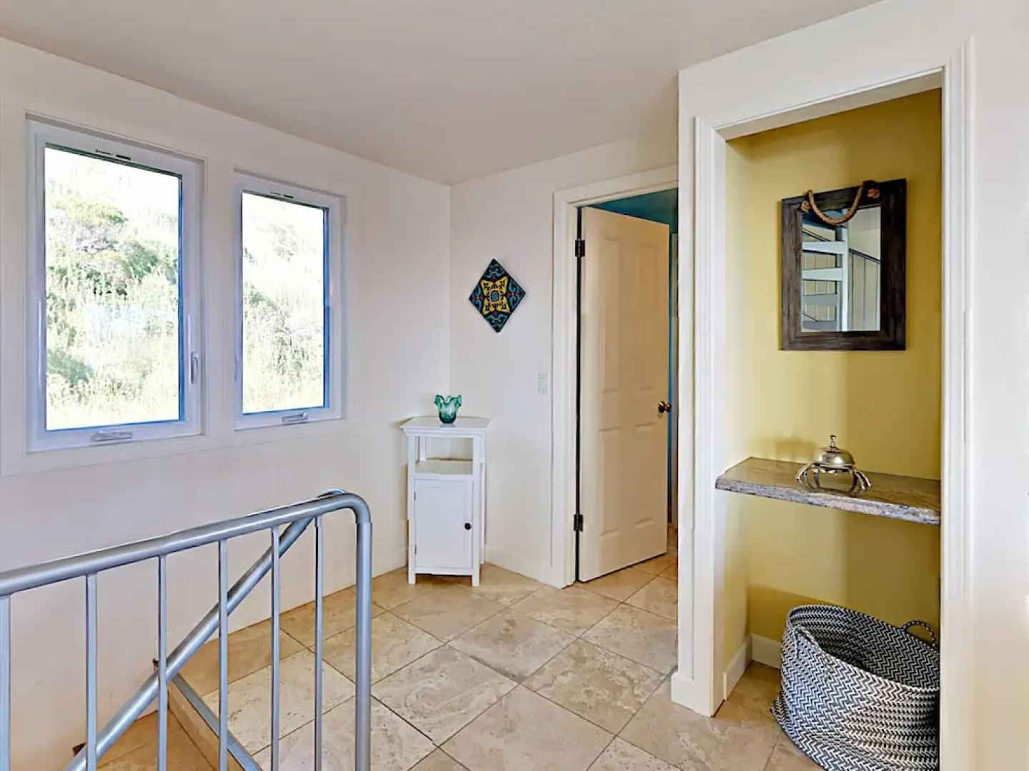 3br W/ Panoramic Ocean Views 3 Bedroom Home