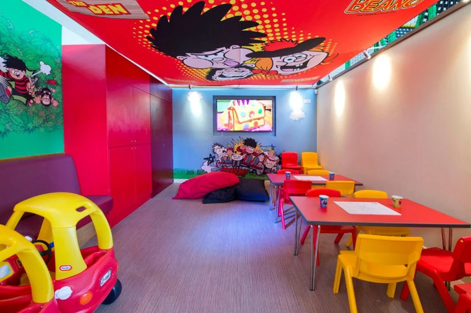 Premier Inn Swansea North