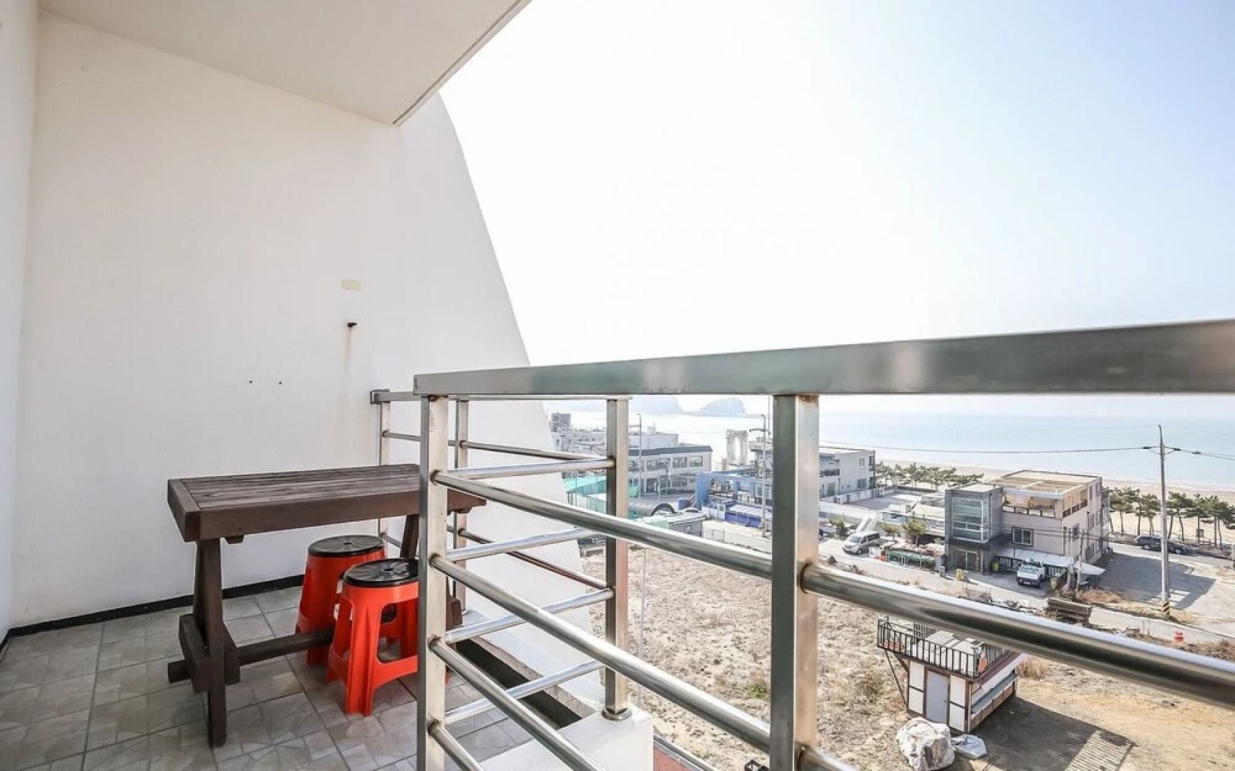 Taean Subichi Castle Pension