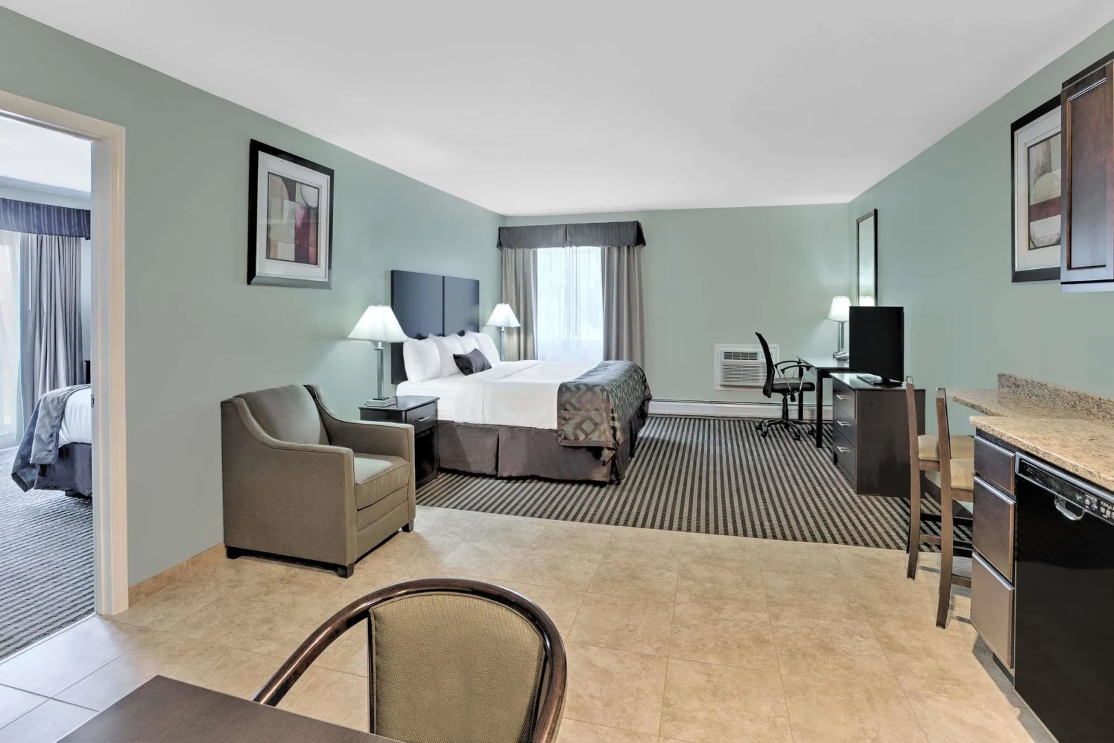 Baymont by Wyndham Essex Burlington Area