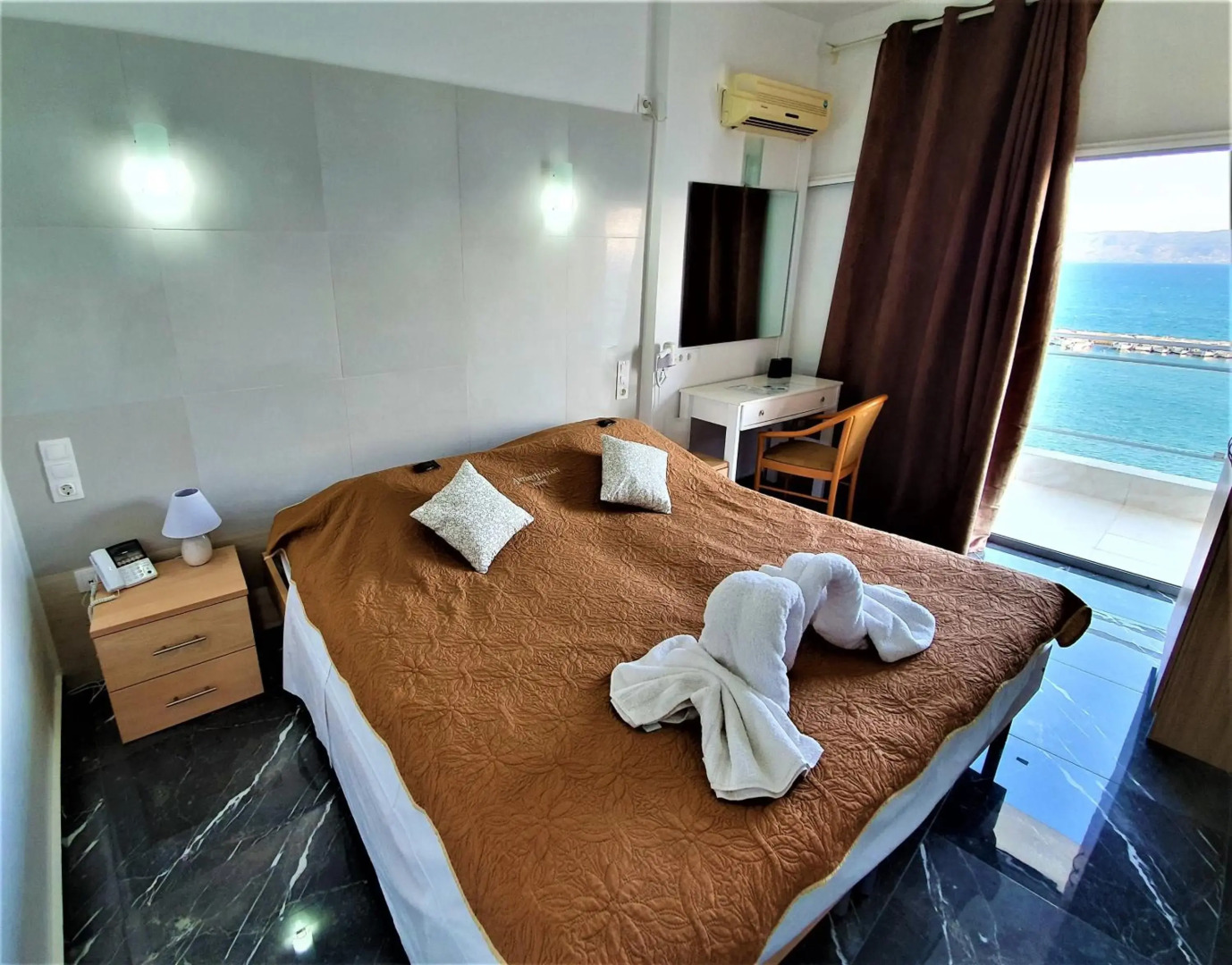 Porto Evia Boutique Hotel