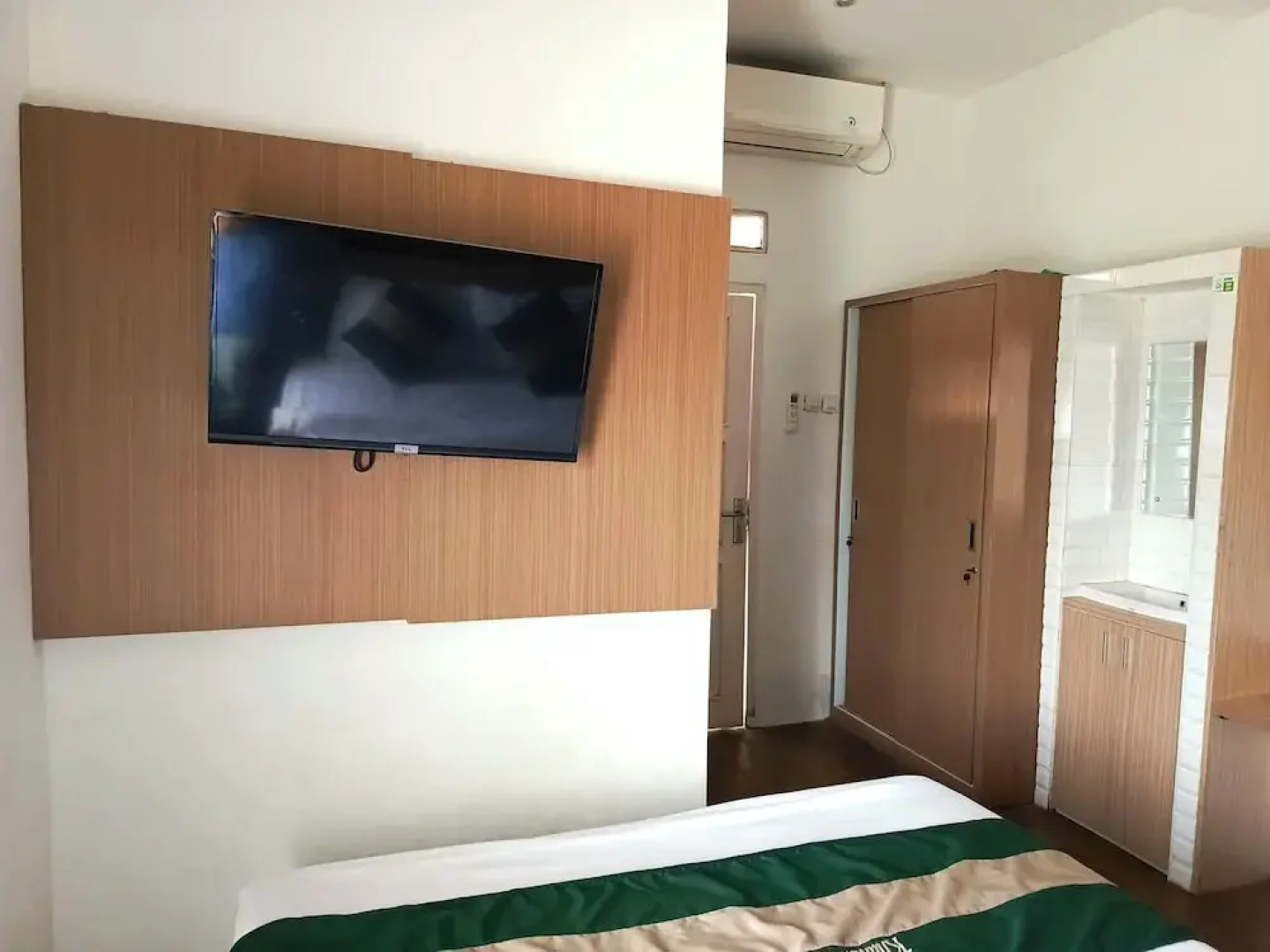 Khanza Costel Syariah