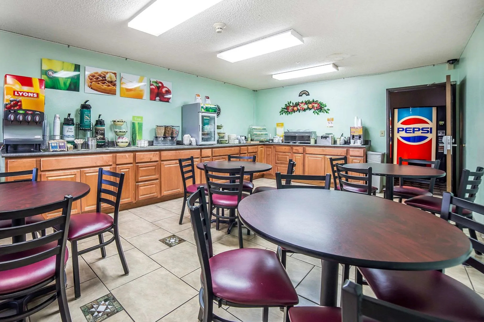 FairBridge Inn & Suites Sunnyside