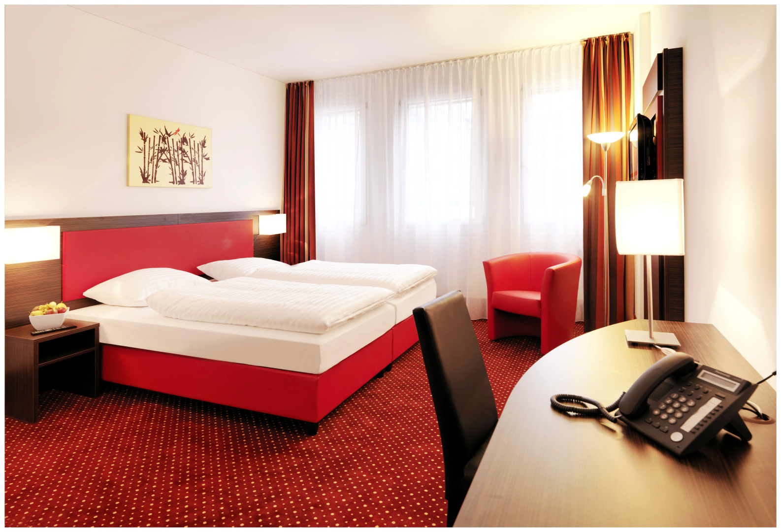 Отель Plaza Inn Amedia Wien