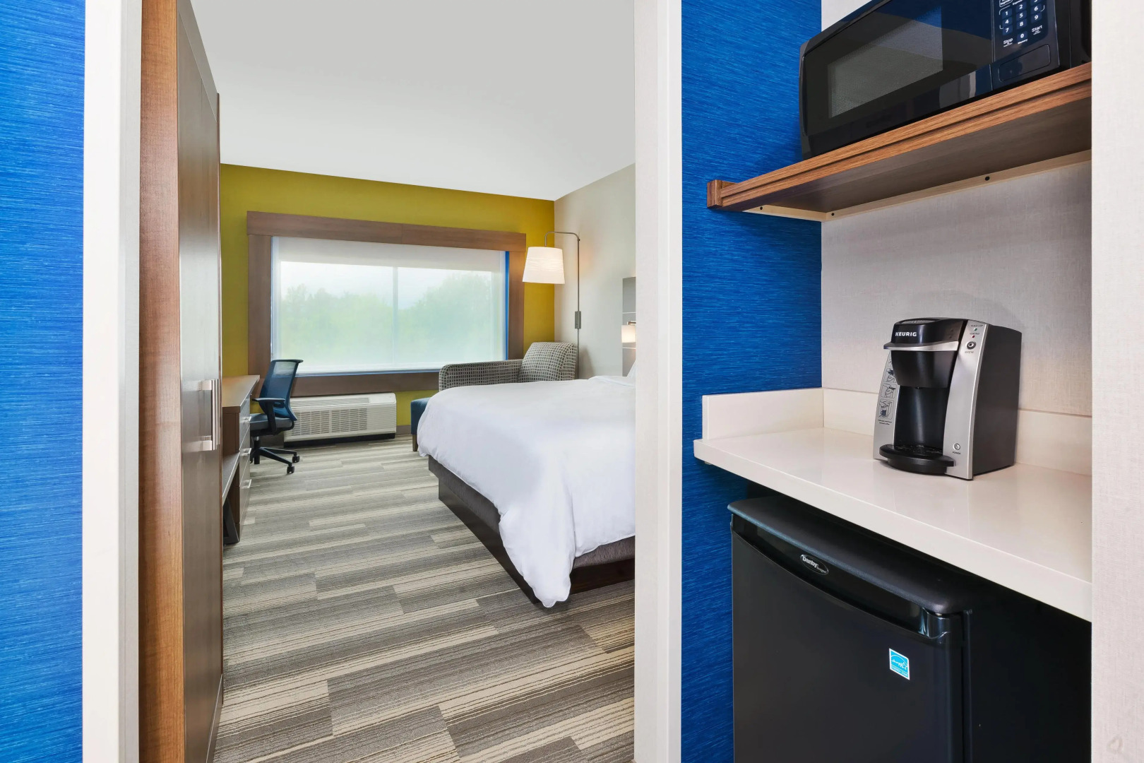 Holiday Inn Express & Suites Milan – Sandusky Area by IHG