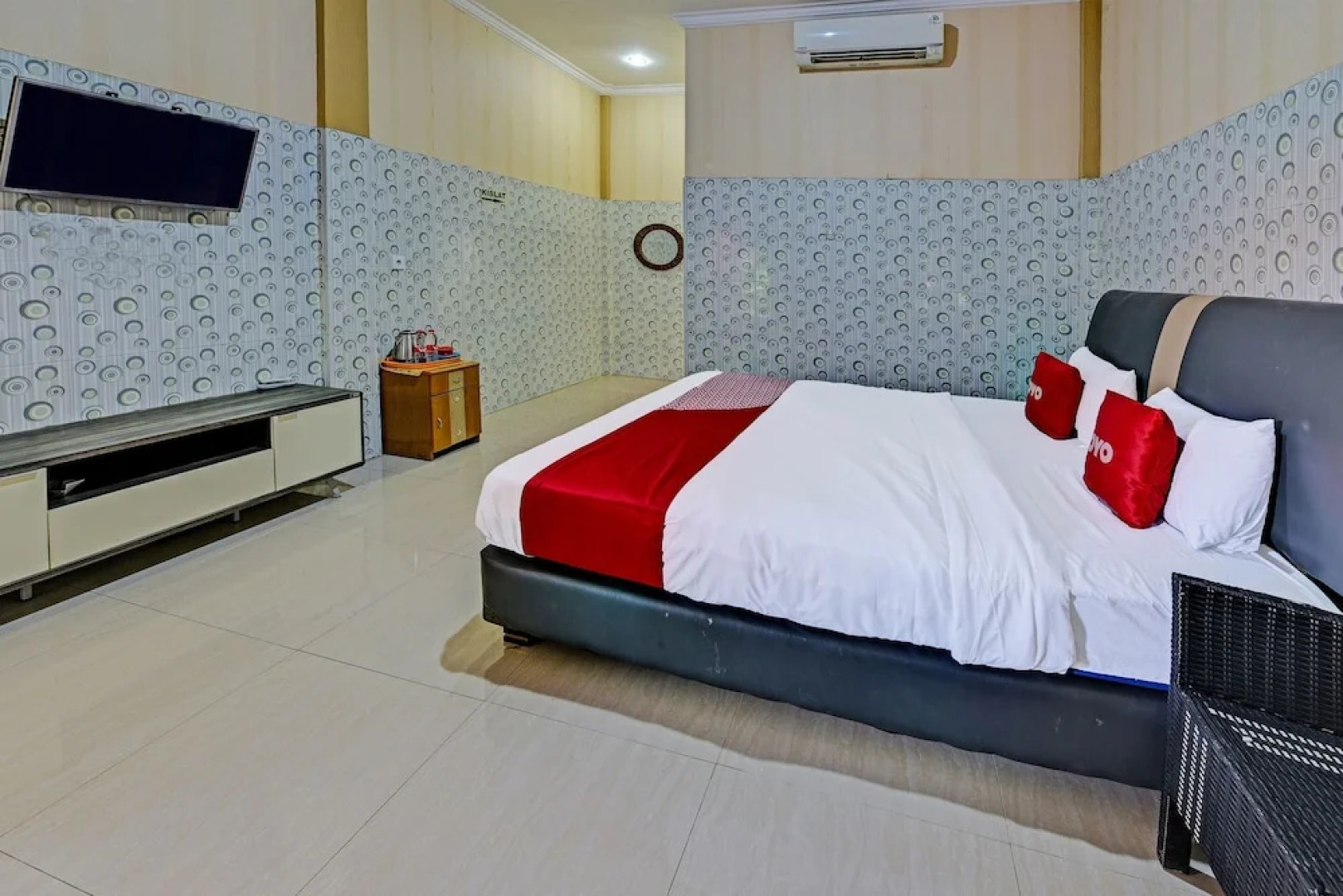 SPOT ON 91376 Hotel Bintang Flores