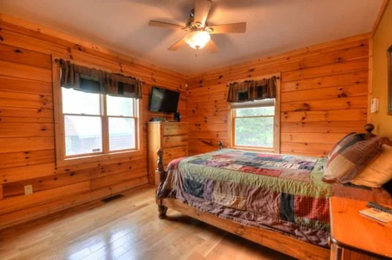 Above the Ridge 3 Br Cabin by RedAwning