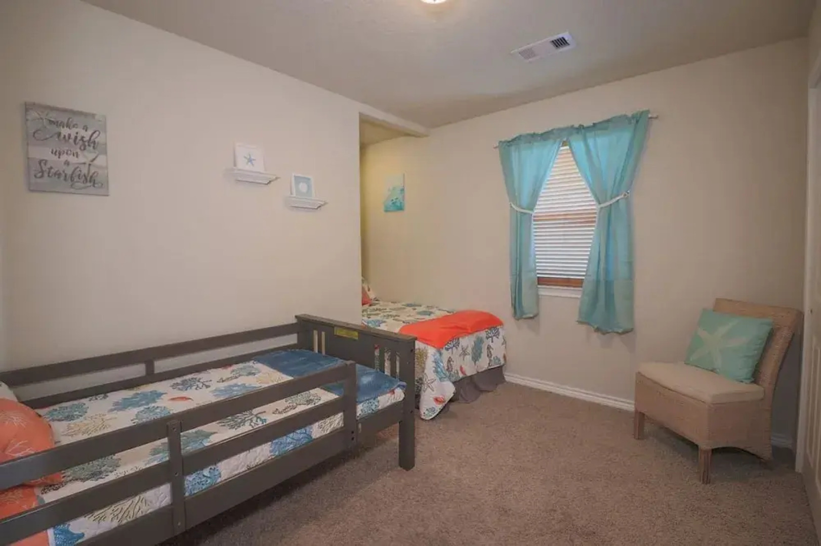 Superb Home With Private Walkover to Beach