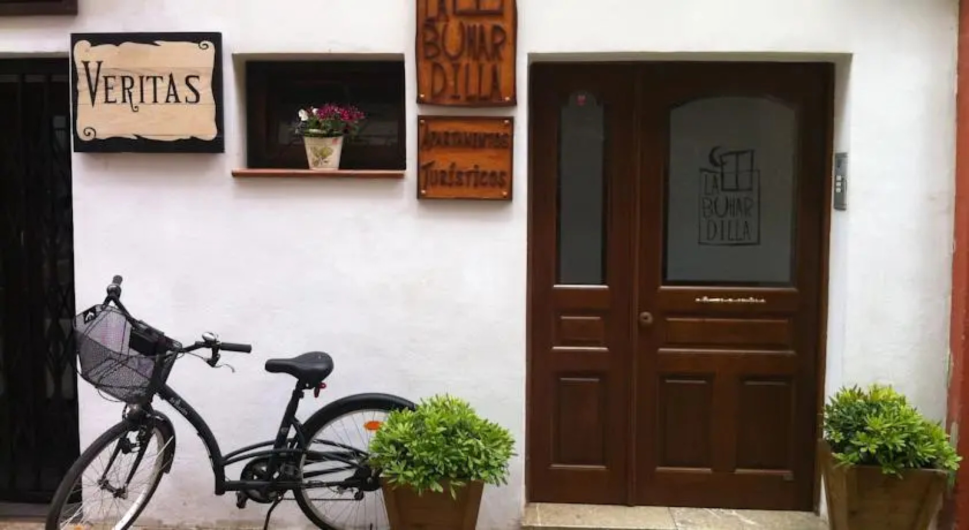 Apartamentos La Buhardilla