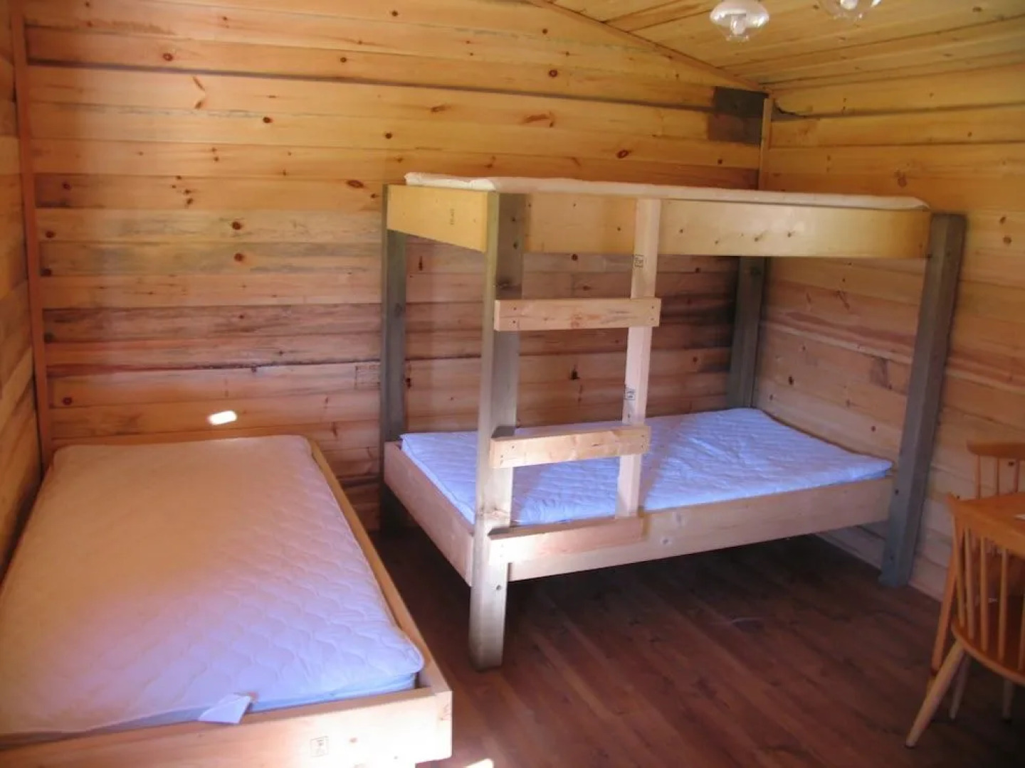 Fort Wells Gray Rustic Cabins Hostel