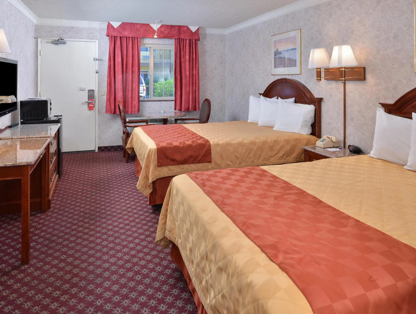 Americas Best Value Inn & Suites Fontana