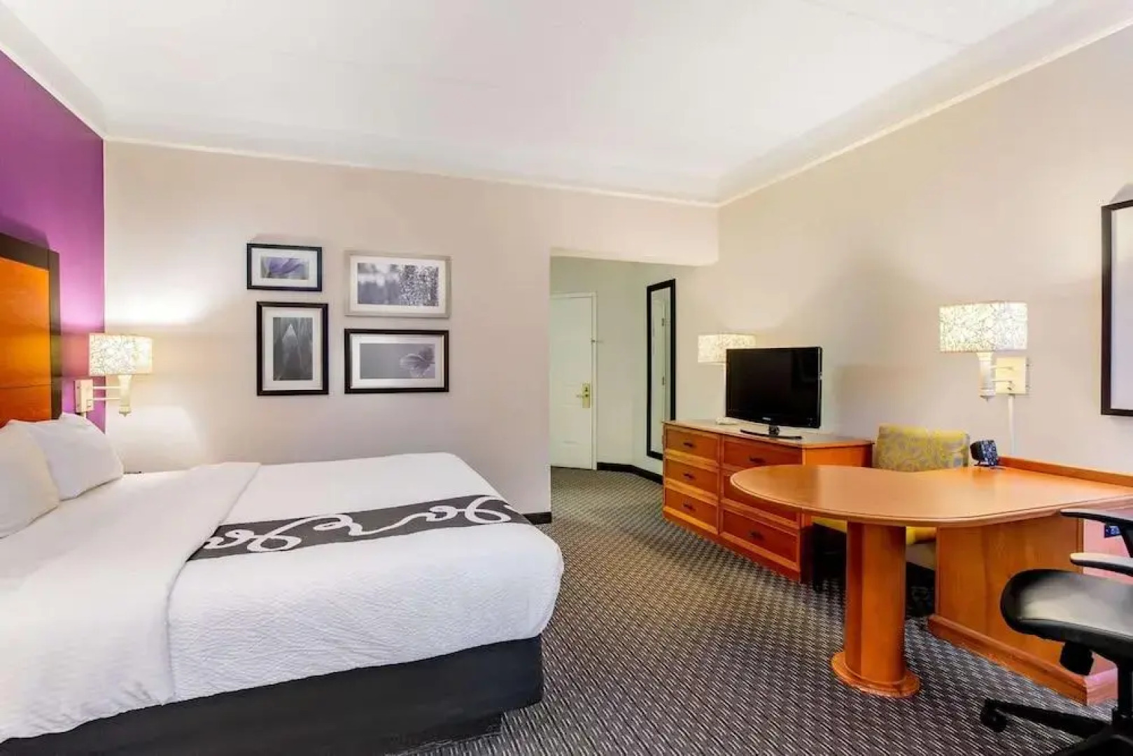 La Quinta Inn & Suites Raleigh Durham Intl Ap