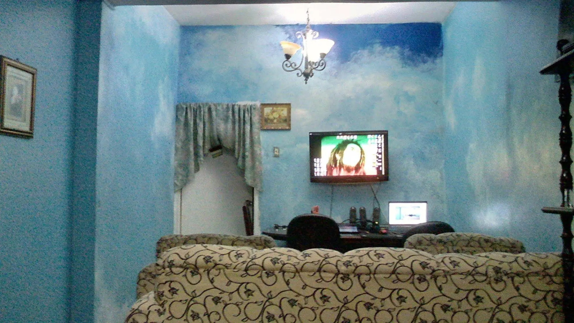 Lion's Pride - Hostel