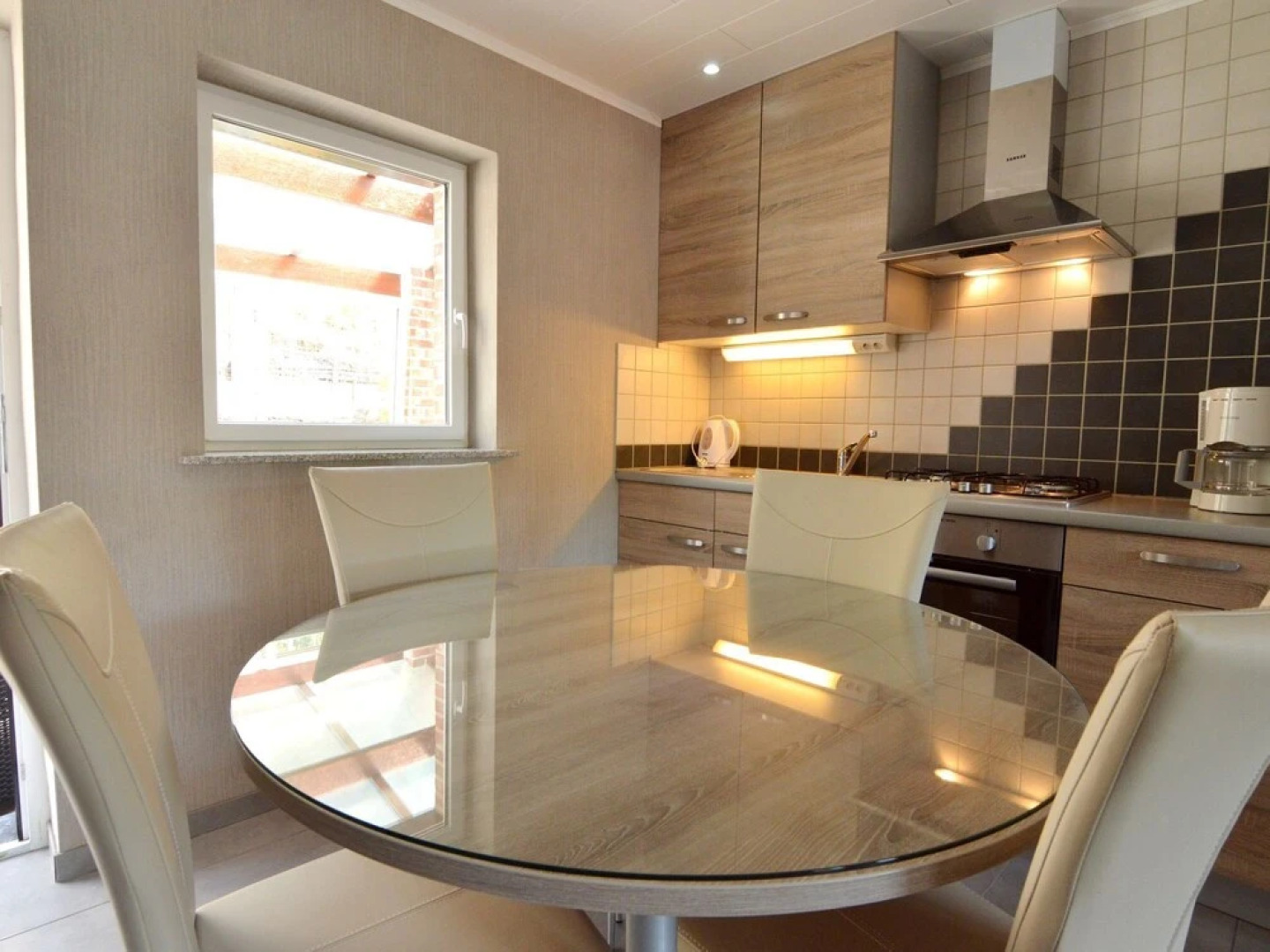 Modern and Comfortable Apartment Close to the Mosel, Shops and Restaurants