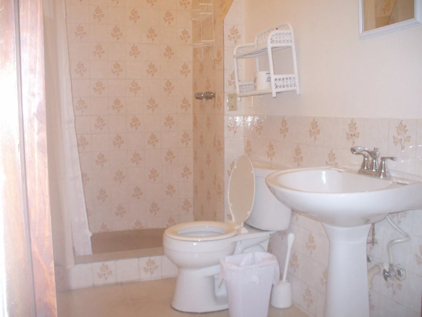 Esperanza Oceanfront Apartments