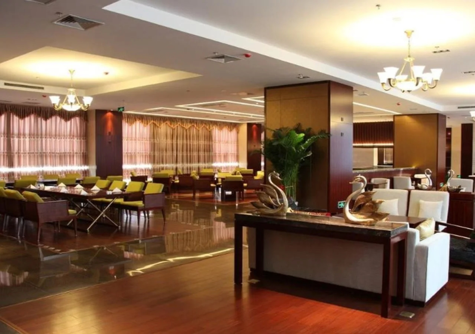Wuxi Americas Best Jinting International Hotel