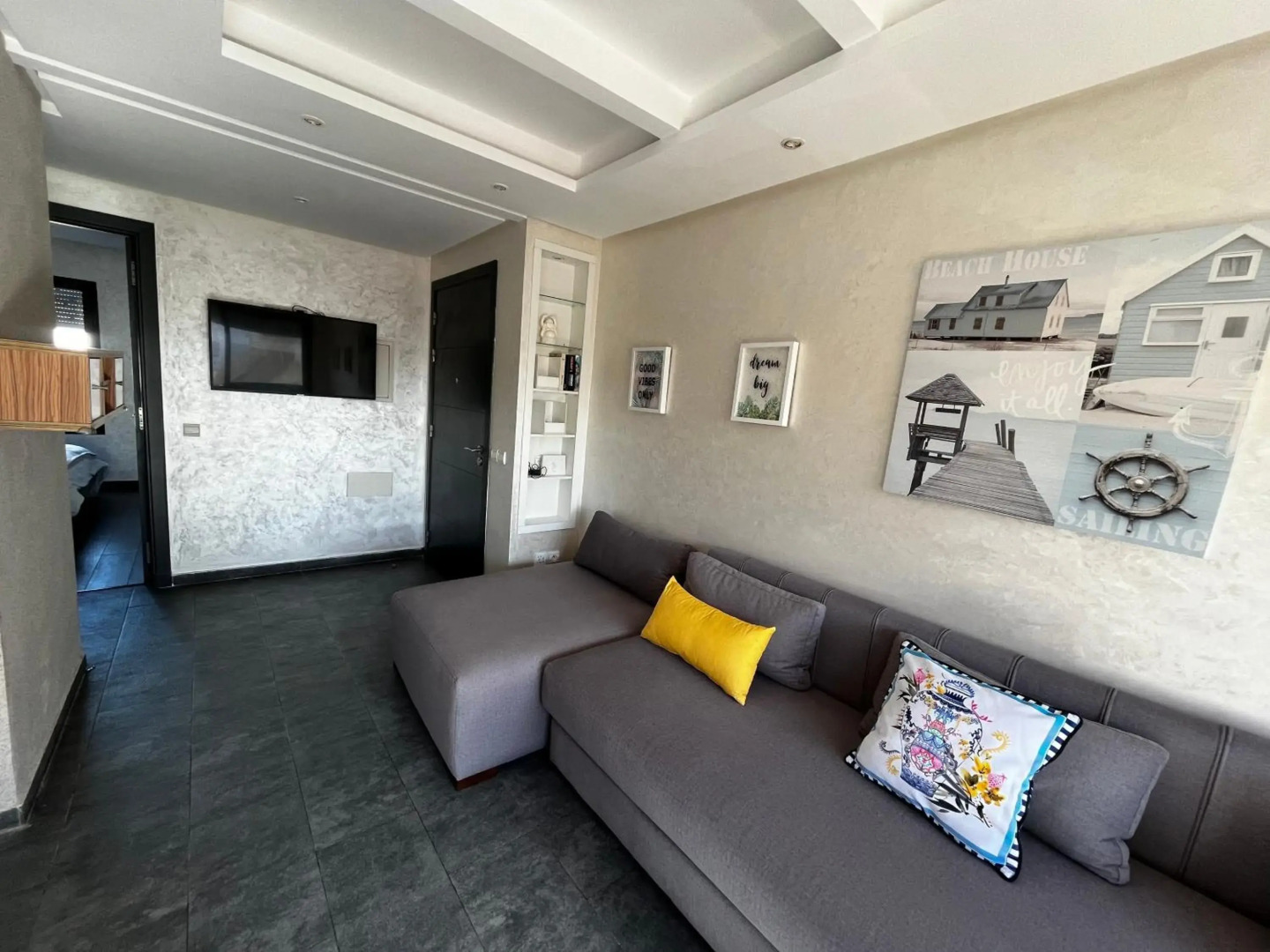 Appartement front de mer avec piscine à Dar Bouazza