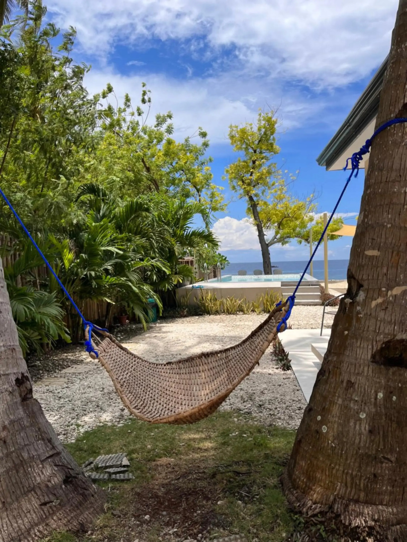 Southseas Beach Resort and Dive Center