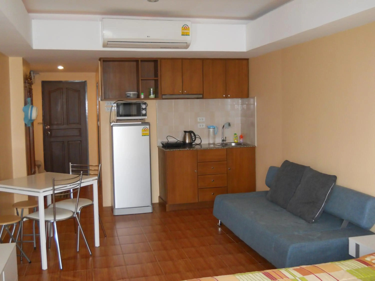 Jomtien Beach Condominium