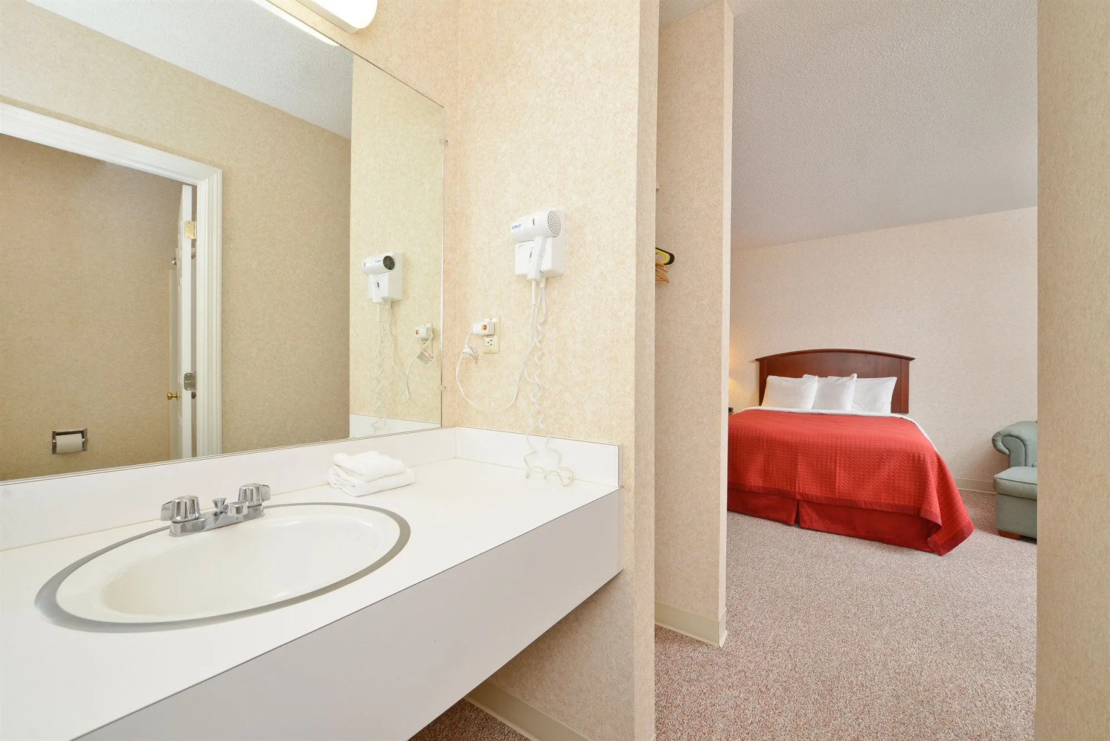 Sandwich Lodge & Resort