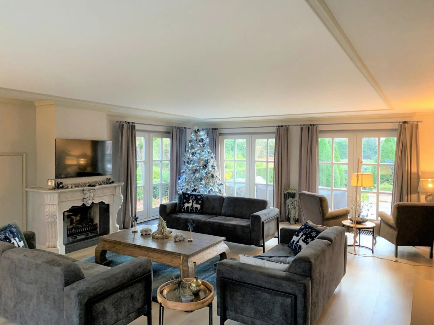 Beautiful Villa in Drunen With Private Heated Pool