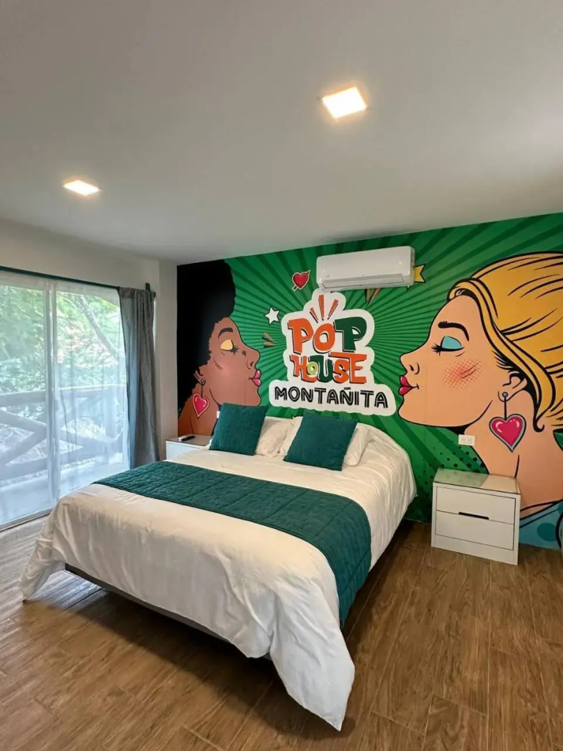 Pop House Montañita